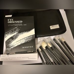 High quality Morph brand new set of brushes and leather bag